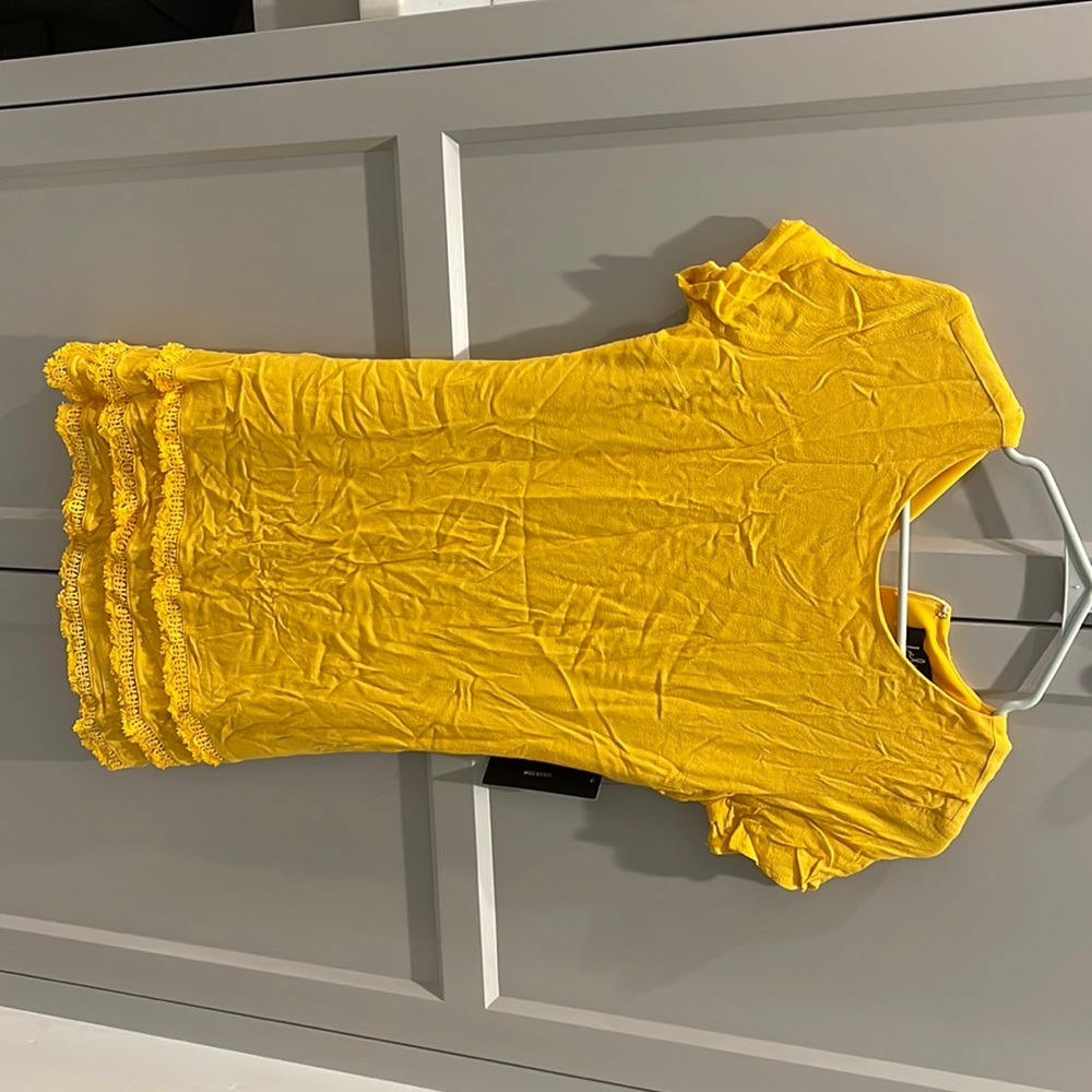 women’s yellow lulus dress